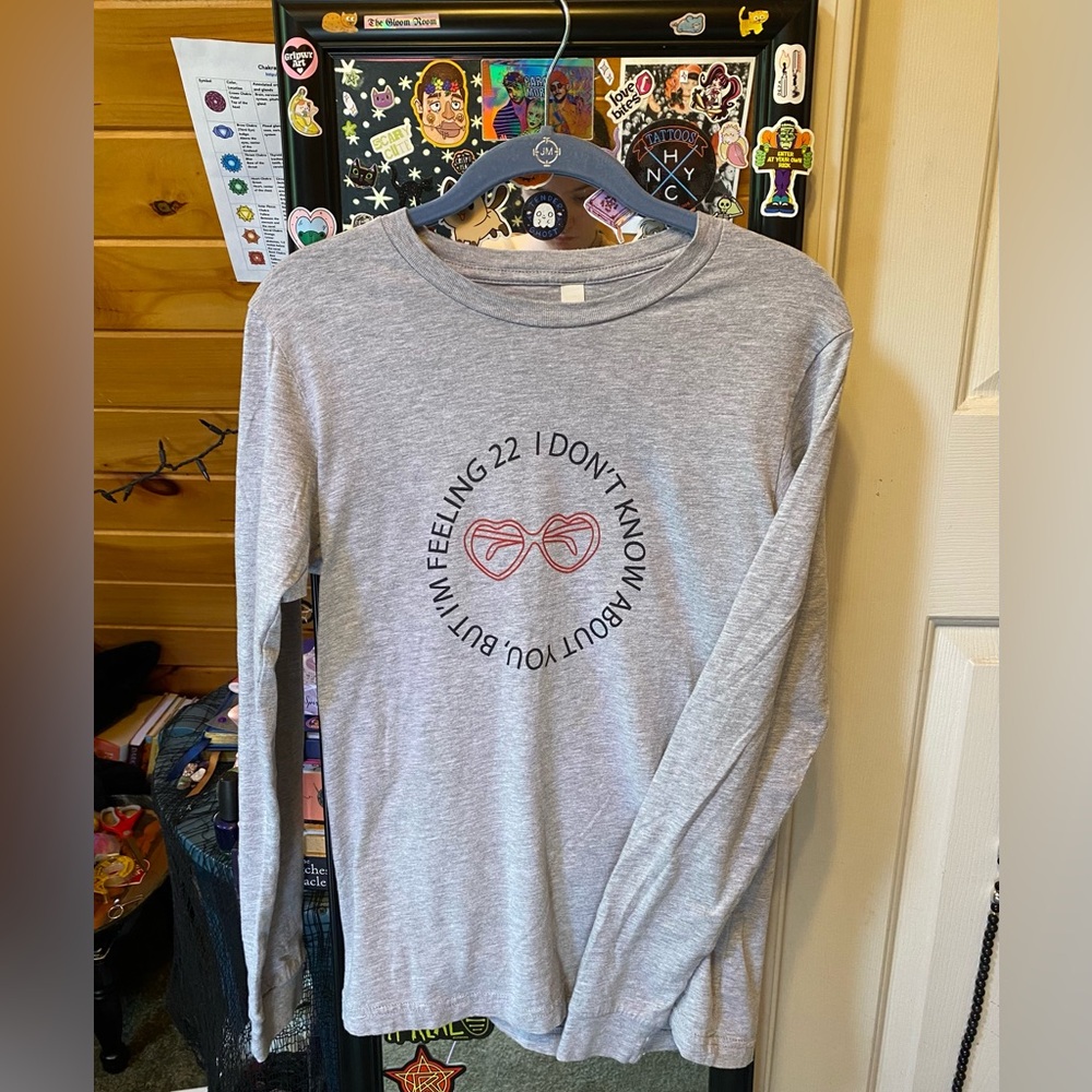 taylor swift red 22 shirt
